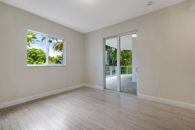 652 NE 63RD Street 206, Miami, FL 33138