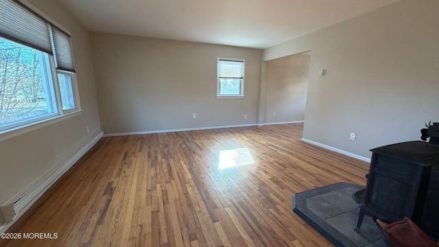 494 Manchester Avenue, Brick, NJ 08723