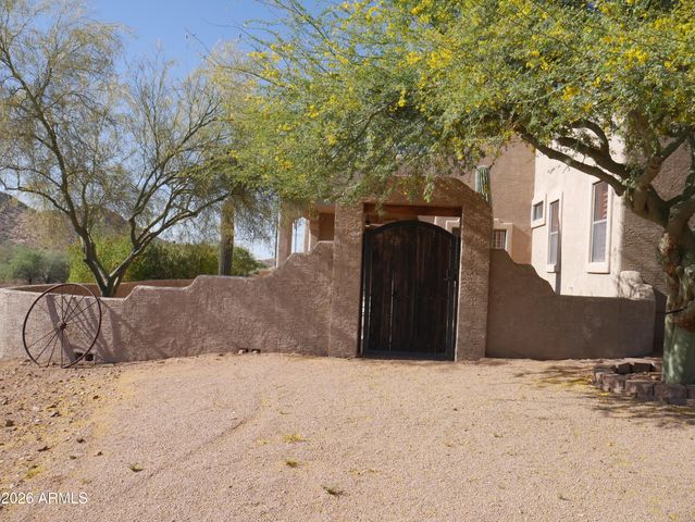 39410 N 26TH Street, Cave Creek, AZ 85331