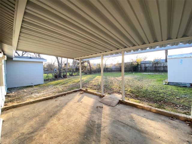 905 Milam Drive, Euless, TX 76039