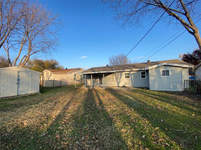 905 Milam Drive, Euless, TX 76039