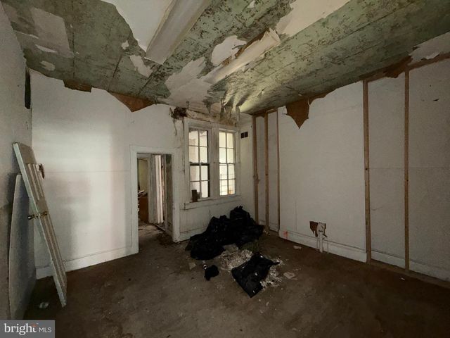 1017 EDMONDSON AVE, Baltimore, MD 21223