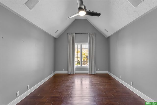 2215 S 181st Circle, Omaha, NE 68130