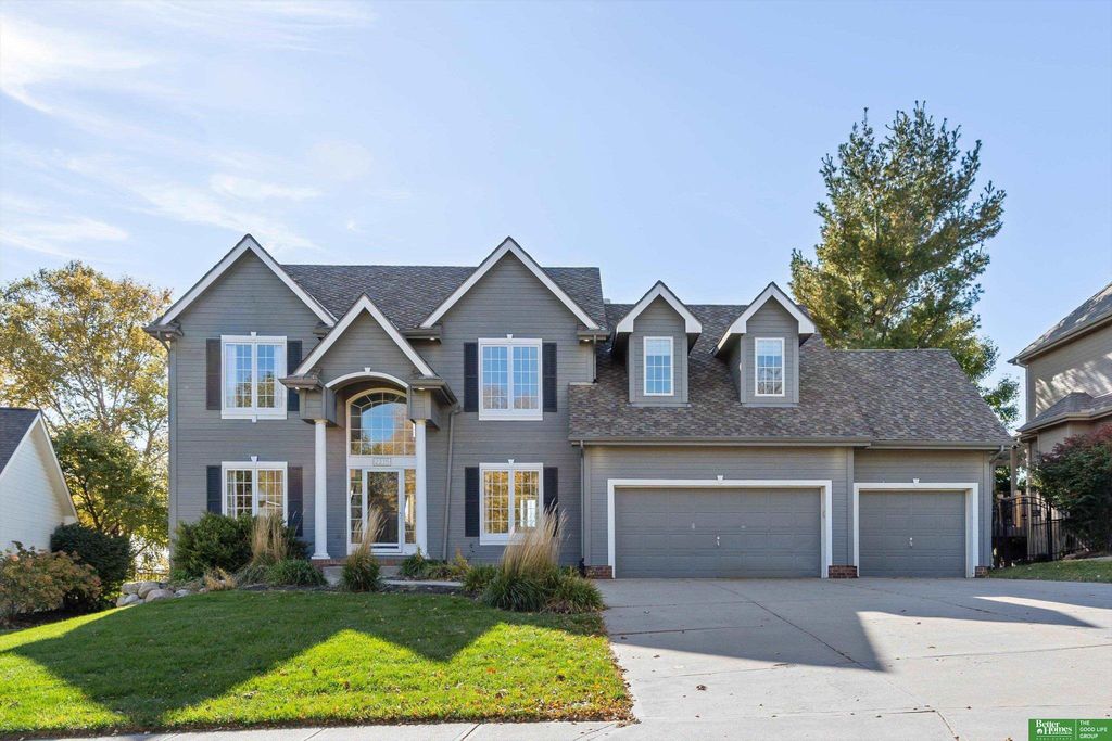 2215 S 181st Circle, Omaha, NE 68130