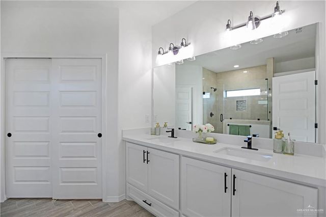 2005 Su Casa Circle, Harlingen, TX 78552