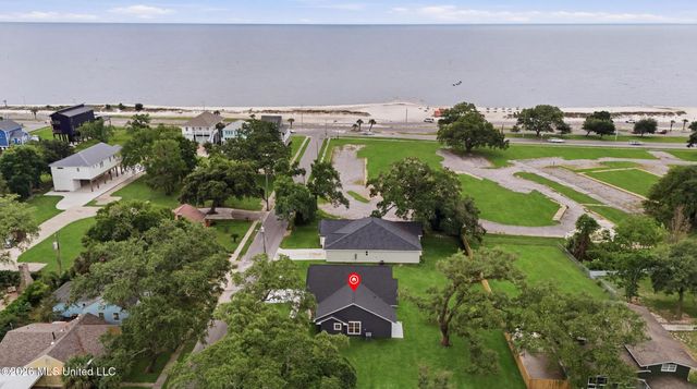133 Iberville Drive, Biloxi, MS 39531