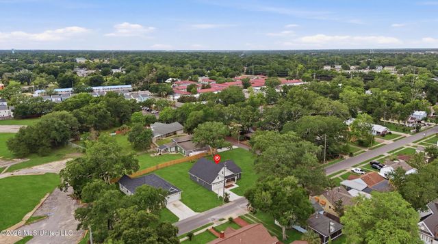 133 Iberville Drive, Biloxi, MS 39531