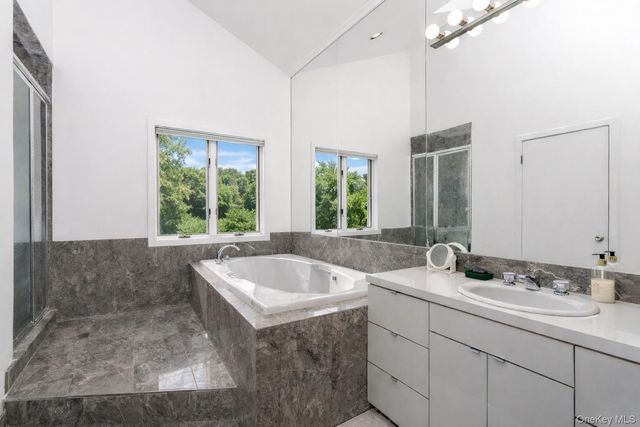 785 The Strand, East Marion, NY 11939