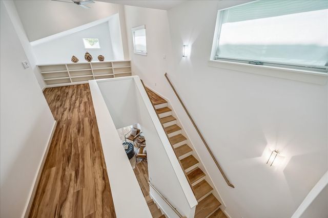 530 W 26th Street, Houston, TX 77008