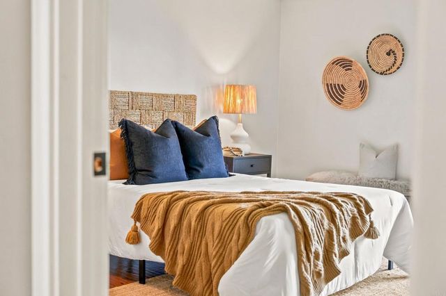 5700 Baltimore 230, La Mesa, CA 91942