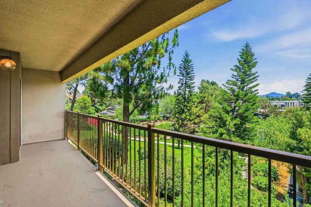 5700 Baltimore 230, La Mesa, CA 91942