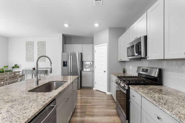 581 Spanish Wells Road, Summerville, SC 29486