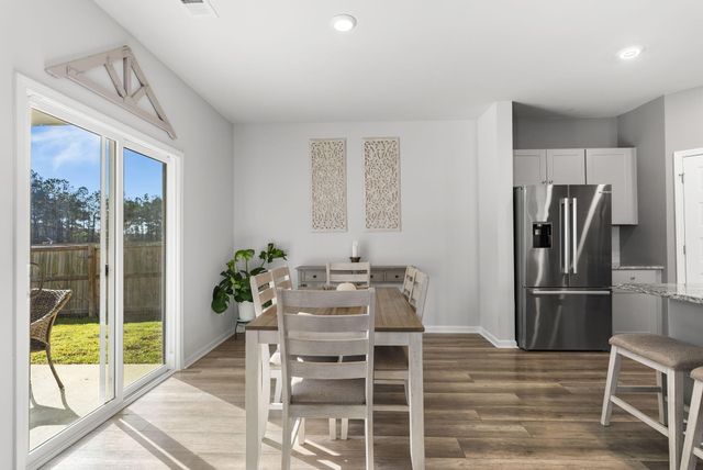 581 Spanish Wells Road, Summerville, SC 29486