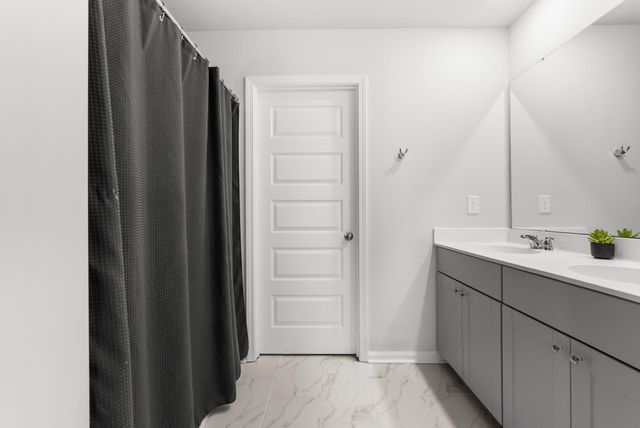 581 Spanish Wells Road, Summerville, SC 29486