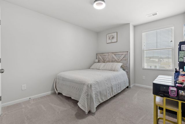 581 Spanish Wells Road, Summerville, SC 29486