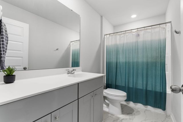 581 Spanish Wells Road, Summerville, SC 29486