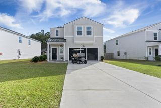 581 Spanish Wells Road, Summerville, SC 29486