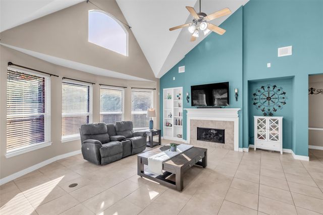 2107 Fern Creek Trail, Houston, TX 77345