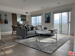 932 N Alfred Street PH1, Los Angeles, CA 90069