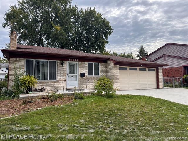 30080 Avondale Drive, Madison Heights, MI 48071