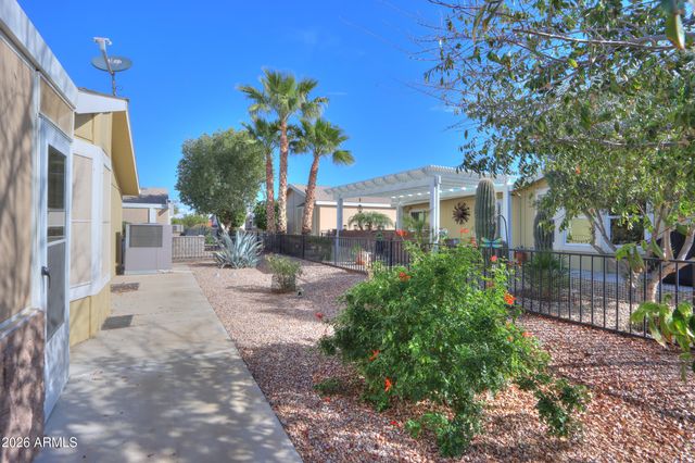 2263 N TREKELL Road 156, Casa Grande, AZ 85122