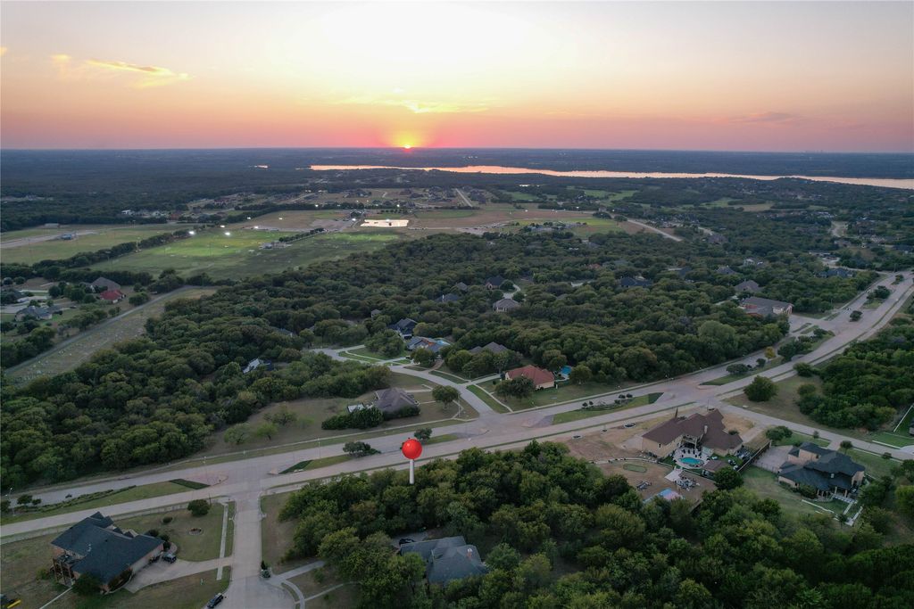 2413 Saddlewood Court, Cedar Hill, TX 75104