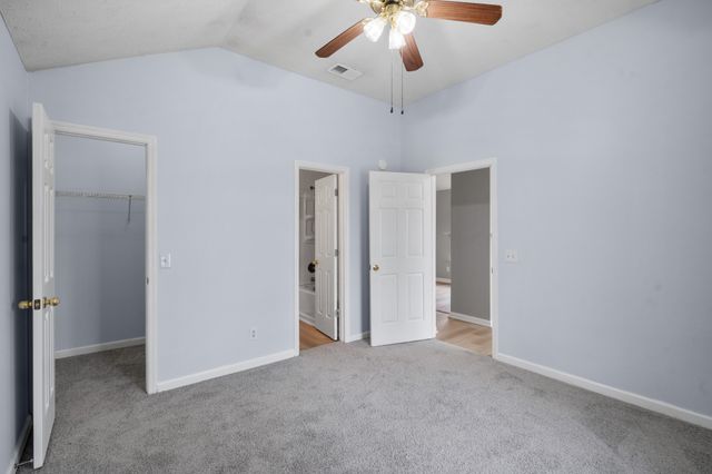 604 Hugh Duffy Cv, La Vergne, TN 37086