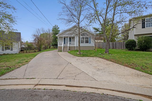 604 Hugh Duffy Cv, La Vergne, TN 37086