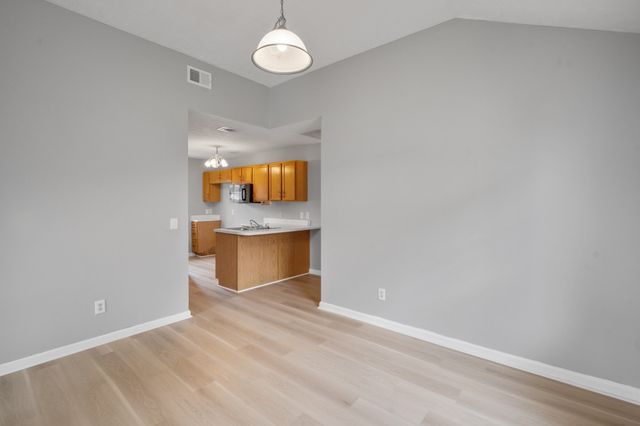 604 Hugh Duffy Cv, La Vergne, TN 37086