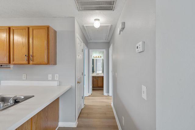 604 Hugh Duffy Cv, La Vergne, TN 37086