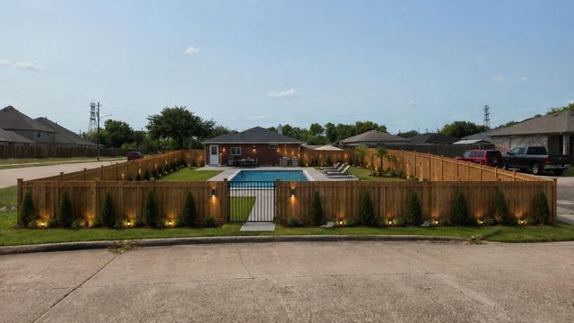 5258 Park Village Drive, Houston, TX 77048