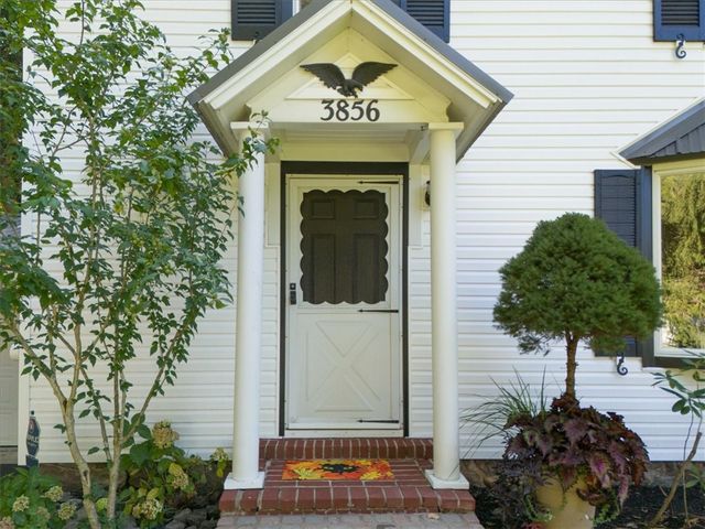 3856 Ridge Road, Williamson, NY 14589