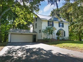 3856 Ridge Road, Williamson, NY 14589