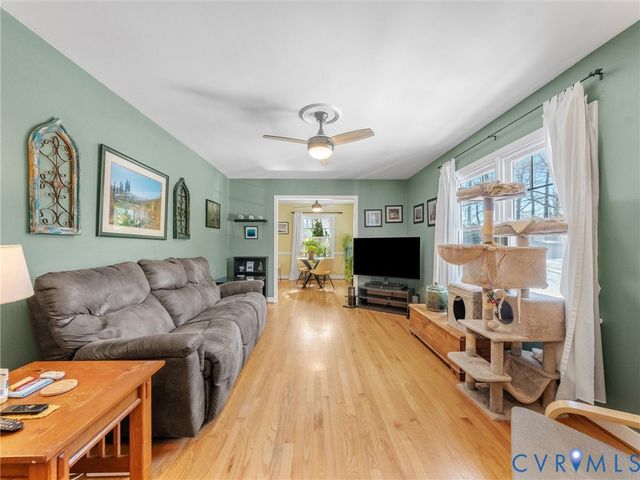 3800 Hunton Ct, Chesterfield, VA 23235