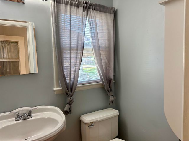 3308 S Custer, Wichita, KS 67217