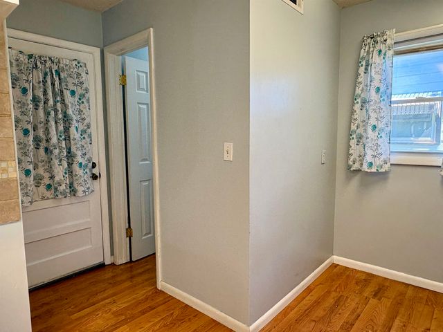 3308 S Custer, Wichita, KS 67217