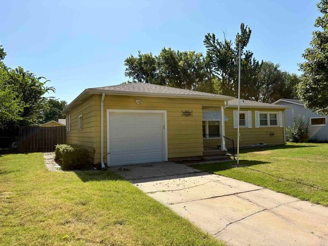 3308 S Custer, Wichita, KS 67217