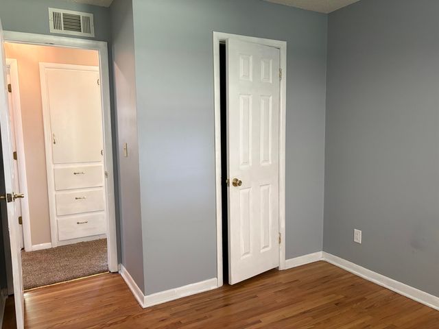 3308 S Custer, Wichita, KS 67217