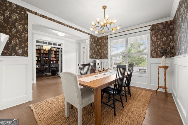 7015 Kempton Court, Flowery Branch, GA 30542