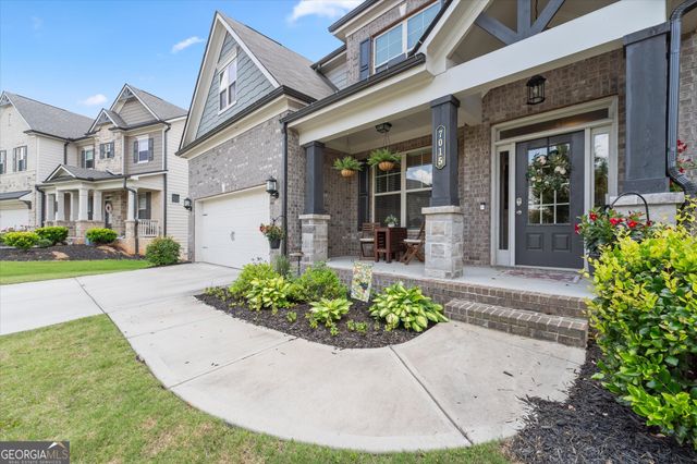 7015 Kempton Court, Flowery Branch, GA 30542