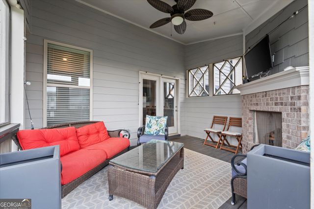 7015 Kempton Court, Flowery Branch, GA 30542