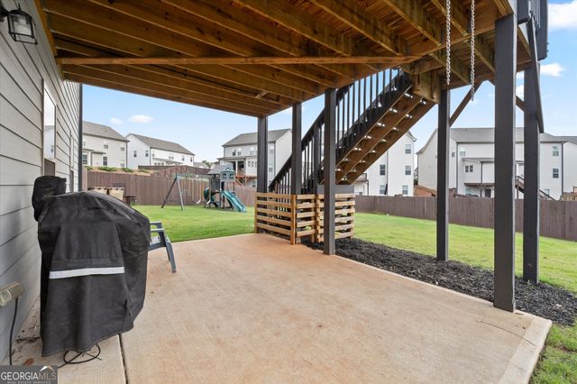 7015 Kempton Court, Flowery Branch, GA 30542