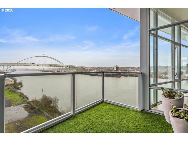 1310 Nw Naito Pkwy 1001, Portland, OR 97209