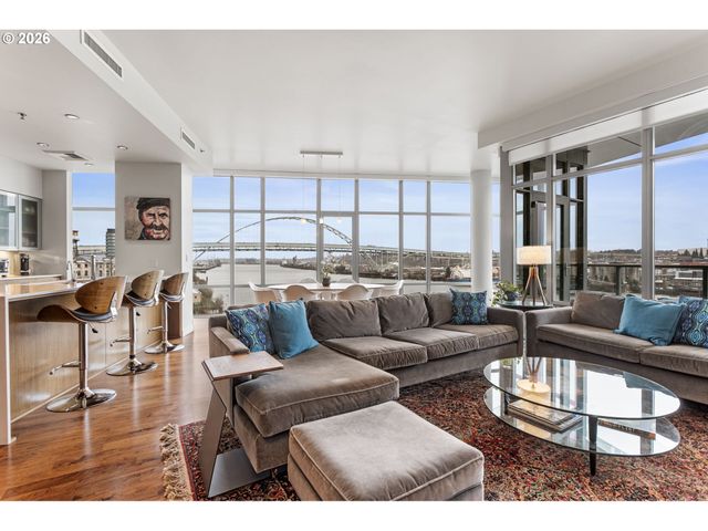 1310 Nw Naito Pkwy 1001, Portland, OR 97209