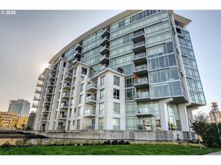 1310 Nw Naito Pkwy 1001, Portland, OR 97209