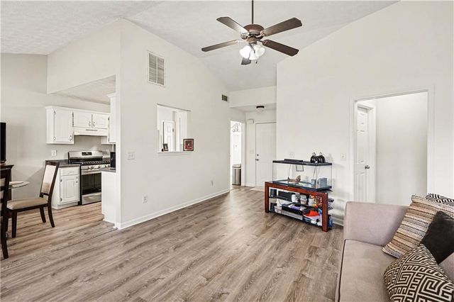 2305 Sugarleaf Trail, Hampton, GA 30228
