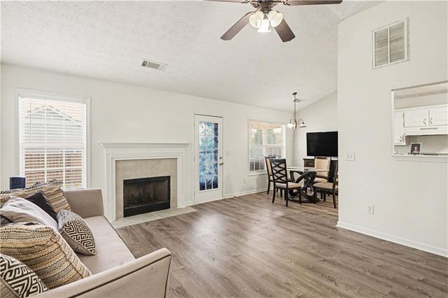 2305 Sugarleaf Trail, Hampton, GA 30228