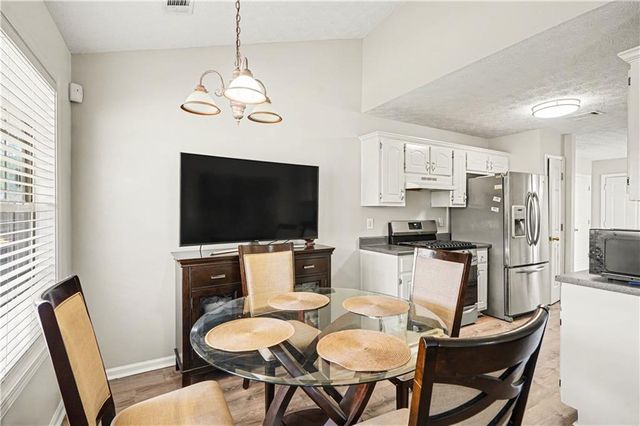 2305 Sugarleaf Trail, Hampton, GA 30228