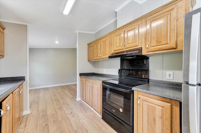 345 Fm 671, Lockhart, TX 78644