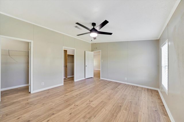 345 Fm 671, Lockhart, TX 78644